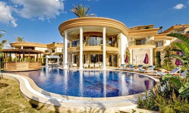 Royal Plaza Villa